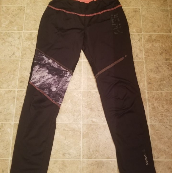 Workout leggings - Picture 1 of 3